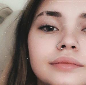 Meet your Posher, Faith